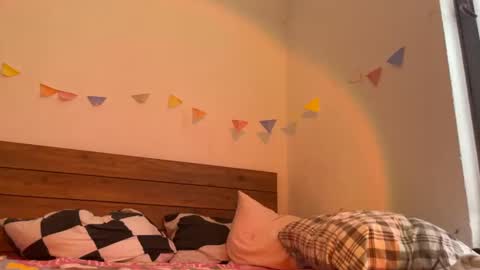 Snapshot of baby_meimei chatting on 03-03-25, 05:20 mei online show from 03-03-25, 05:20