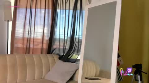 Miel online show from 07-06-26, 03:03