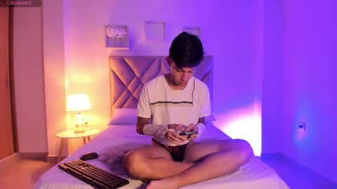 baby_noaht online show from 06-13-26, 02:48