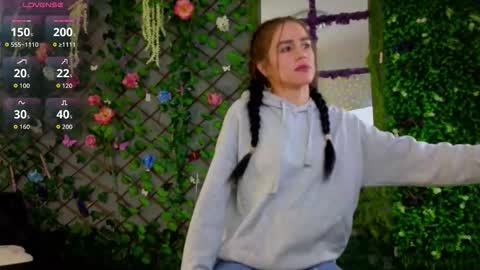 Baby Nico online show from 10-14-25, 05:03