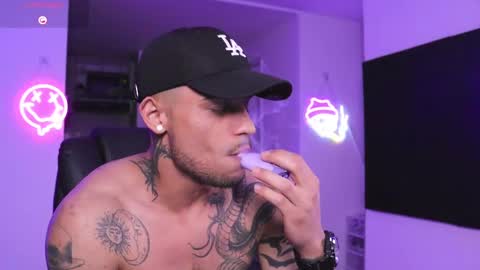 Snapshot of baby_rausch chatting on 02-16-25, 08:54 baby_rausch online show from 02-16-25, 08:54