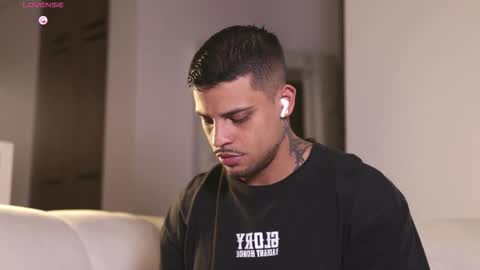 Snapshot of baby_rausch chatting on 12-22-25, 07:05 baby_rausch online show from 12-22-25, 07:05