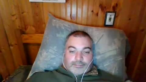 Darren online show from 02-15-25, 05:17