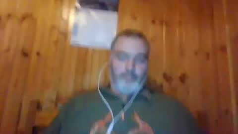 Darren online show from 12-04-25, 05:54