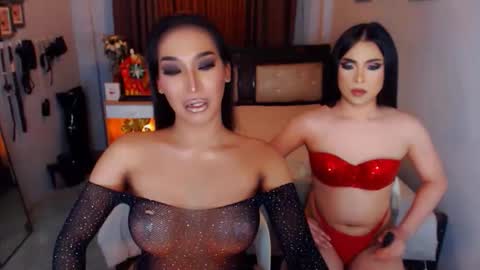 Snapshot of babyblackgorgeous chatting on 09-28-25, 11:37 babyblackgorgeous online show from 09-28-25, 11:37