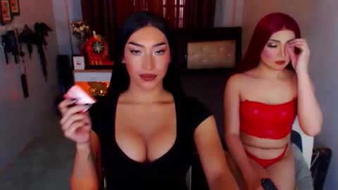 Snapshot of babyblackgorgeous chatting on 10-15-25, 03:06 babyblackgorgeous online show from 10-15-25, 03:06