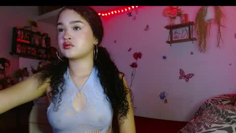 Snapshot of babybombom08 chatting on 04-04-26, 02:10 babybombom08 online show from 04-04-26, 02:10