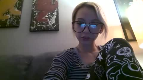 yasmin blake online show from 12-24-24, 09:17