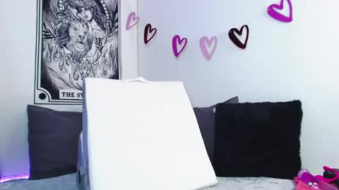 MARIA online show from 02-22-25, 01:55