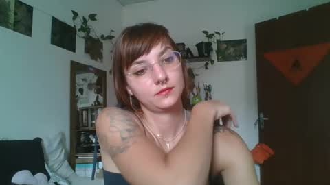 babydemon6 online show from 01-10-25, 12:47