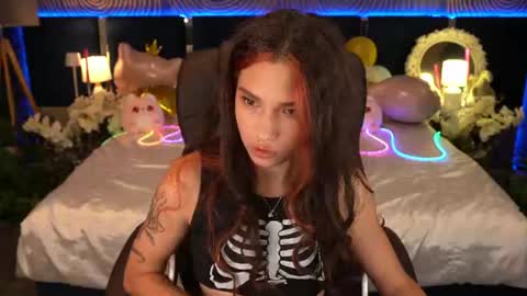 Snapshot of babyflowerr chatting on 08-02-26, 07:01 Sasha online show from 08-02-26, 07:01