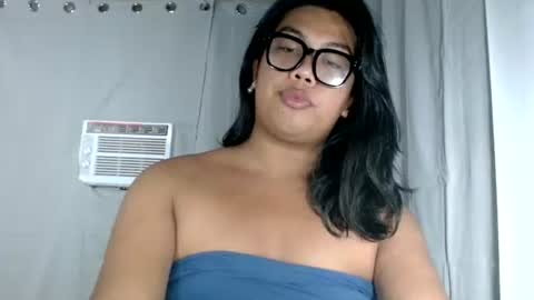 Snapshot of babyfreya_ chatting on 09-28-25, 05:07 Freya online show from 09-28-25, 05:07