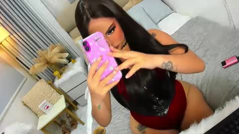 Snapshot of babygoddess4u chatting on 01-12-25, 08:14 ASK ME IN PM online show from 01-12-25, 08:14