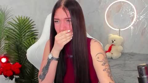 Sophia online show from 11-24-25, 03:50