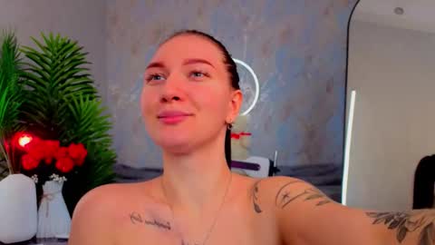 Sophia online show from 03-07-26, 04:09