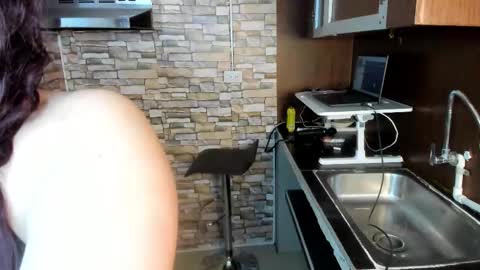 follow me online show from 03-12-26, 09:32