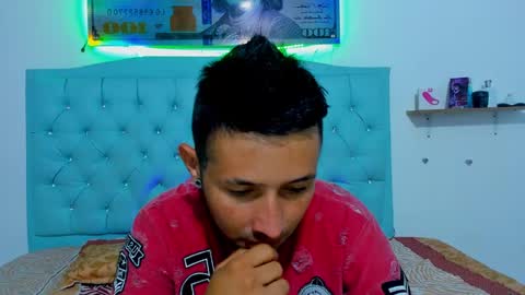 Snapshot of bad__couple_ chatting on 10-13-25, 07:47 s   online show from 10-13-25, 07:47
