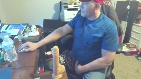 Snapshot of bad_boy4u2abuse chatting on 02-08-26, 06:11 bad_boy4u2abuse online show from 02-08-26, 06:11