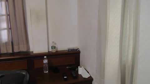 Snapshot of bad_boy_jamie chatting on 11-10-25, 06:01 bad_boy_jamie online show from 11-10-25, 06:01