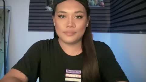 AMARA - FOLLOW ME AND THUMBS UP online show from 06-11-26, 02:53