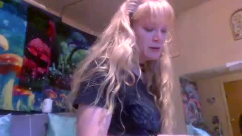 Badbitch520 online show from 03-15-26, 09:32