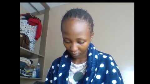 baddie_bunnie online show from 04-28-26, 05:01