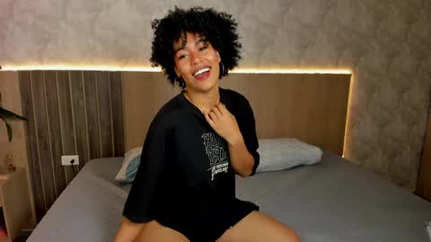 BADDIE DELAYLA online show from 04-20-26, 06:31