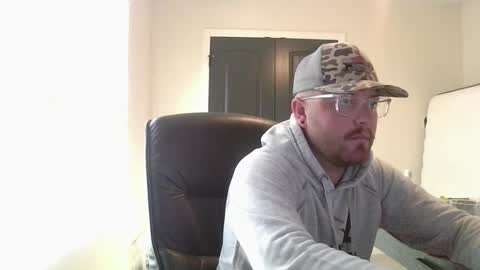 Snapshot of baddydaddy23 chatting on 09-24-25, 08:23 Jon online show from 09-24-25, 08:23