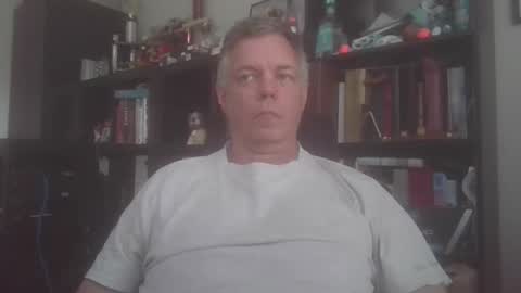 Snapshot of badger32934 chatting on 04-23-26, 07:05 Badger online show from 04-23-26, 07:05