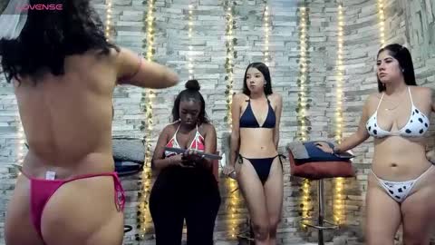 Snapshot of badgirls_000 chatting on 09-08-25, 06:40 candy and dayan online show from 09-08-25, 06:40