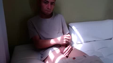 Snapshot of badguy707 chatting on 12-04-24, 03:32 badguy707 online show from 12-04-24, 03:32