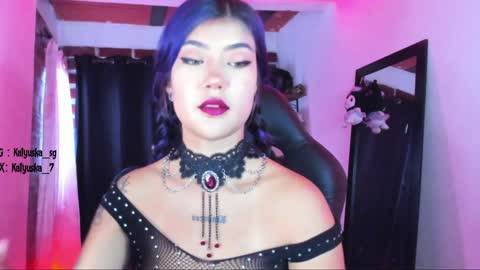 Snapshot of badkatyuska chatting on 12-12-24, 07:04 Please help me to reach 100 thumbs up online show from 12-12-24, 07:04