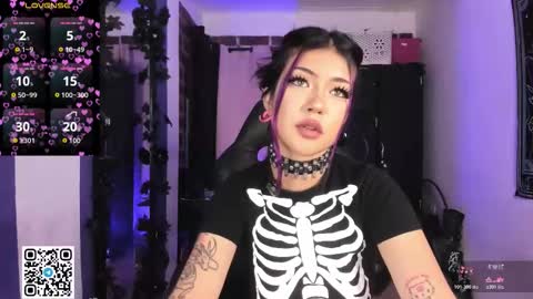 Snapshot of badkatyuska chatting on 03-05-26, 08:16 Please help me to reach 100 thumbs up online show from 03-05-26, 08:16