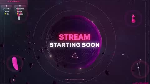 Snapshot of badnightwolf chatting on 09-14-25, 12:04 Silver online show from 09-14-25, 12:04