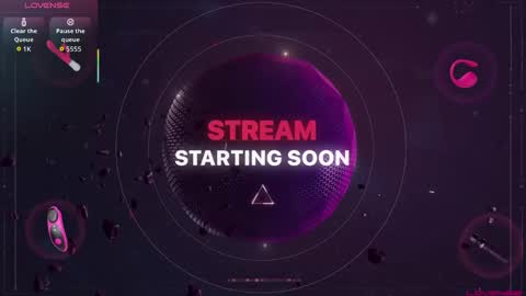 Snapshot of badnightwolf chatting on 12-18-25, 01:17 Silver online show from 12-18-25, 01:17