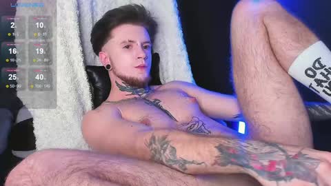 Snapshot of badrabbit__ chatting on 01-10-25, 03:50 Alex online show from 01-10-25, 03:50