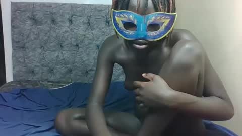 Snapshot of bads_hornies chatting on 01-17-26, 12:59 bads_hornies online show from 01-17-26, 12:59