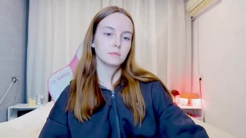 Snapshot of bae_cake_ chatting on 11-30-25, 04:55 Alice online show from 11-30-25, 04:55