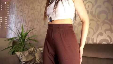Snapshot of bae_miamor chatting on 05-09-26, 07:02 Hello my name is Ariella online show from 05-09-26, 07:02