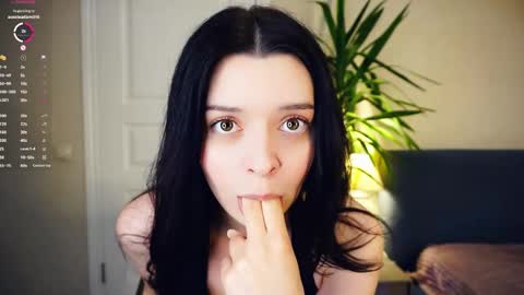 Snapshot of bae_miamor chatting on 05-26-26, 05:42 Hello my name is Ariella online show from 05-26-26, 05:42