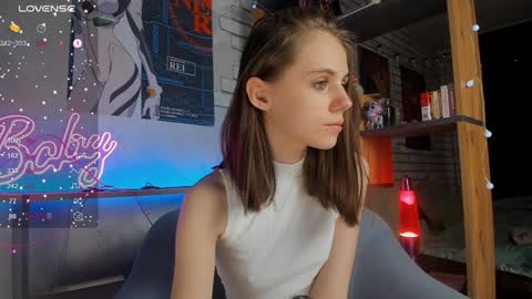 Molly  links in bio online show from 01-20-25, 06:10