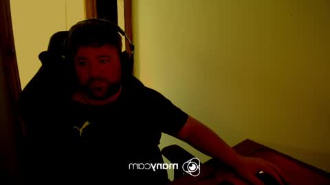 Snapshot of baftez chatting on 03-22-26, 02:04 Baffels online show from 03-22-26, 02:04