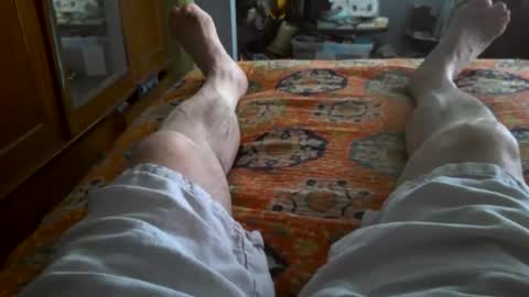 Snapshot of bagalan chatting on 07-18-26, 12:15 Carlos online show from 07-18-26, 12:15