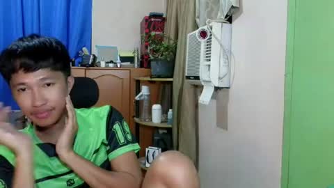 Snapshot of baggage00 chatting on 07-01-26, 05:56 baggage00 online show from 07-01-26, 05:56