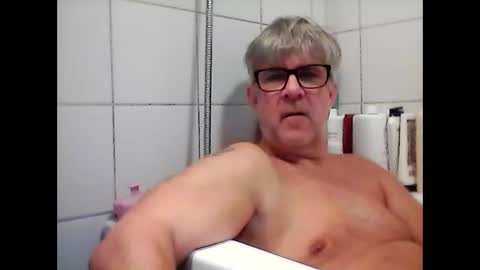 baggelina75 online show from 01-12-25, 09:29