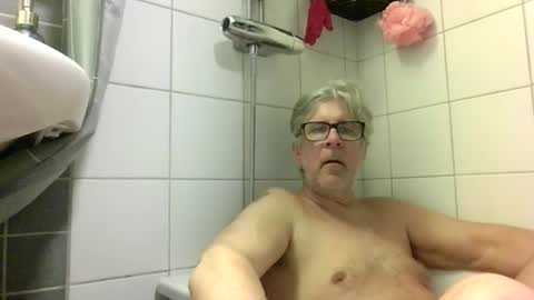 baggelina75 online show from 05-04-26, 05:31