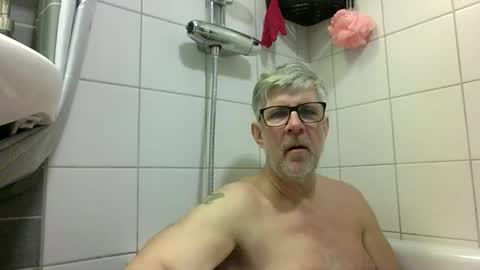 baggelina75 online show from 05-06-26, 06:57