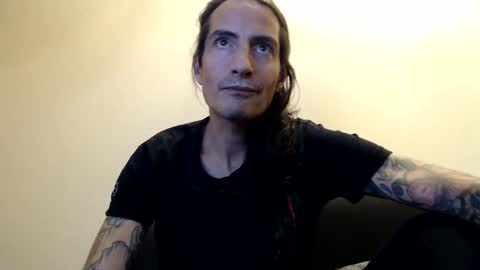 Bailey online show from 10-08-25, 10:18