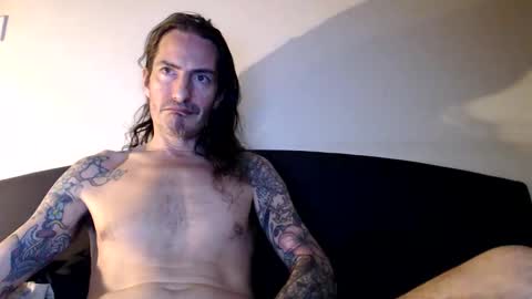 Bailey online show from 02-11-26, 02:05