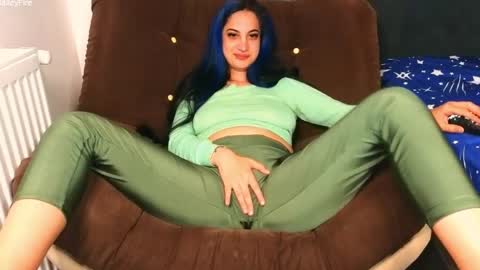 Amy online show from 05-13-26, 08:49